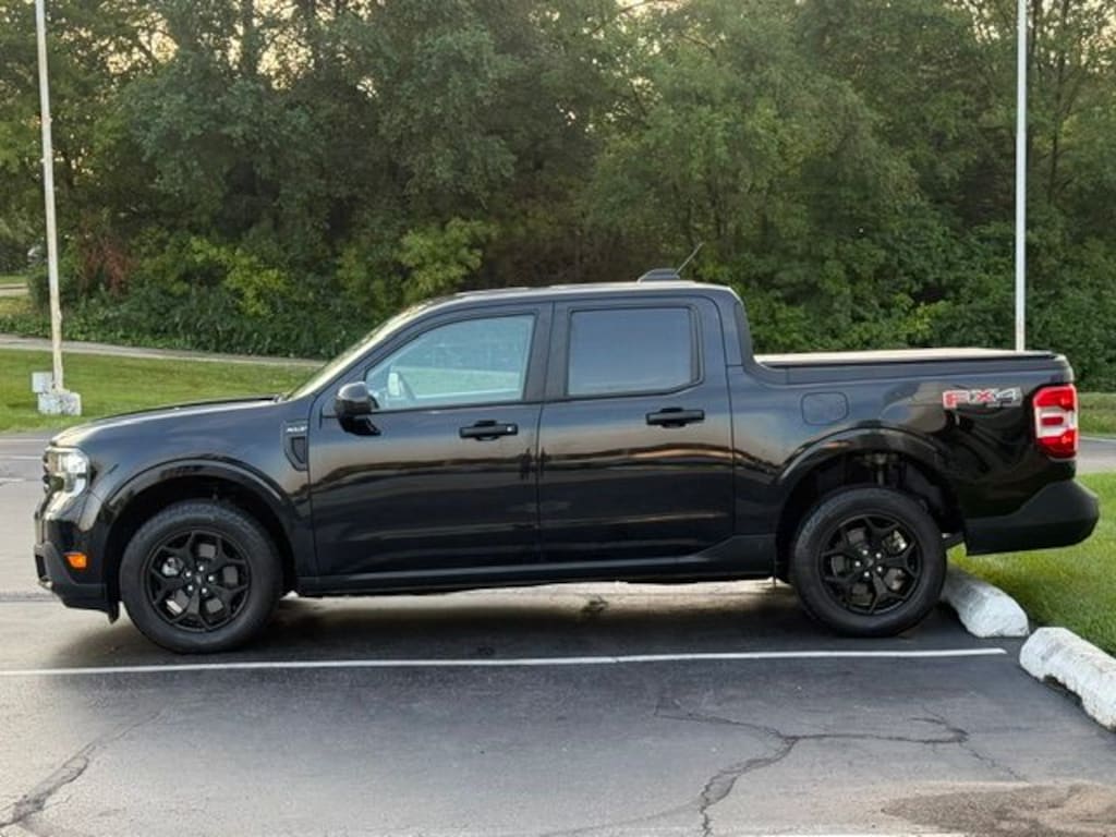 Used 2025 Ford Maverick XLT Truck