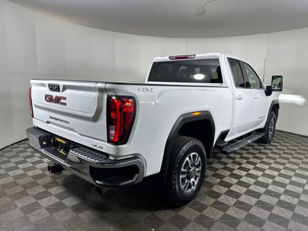 Used 2022 GMC Sierra 2500 HD SLE Truck Double Cab