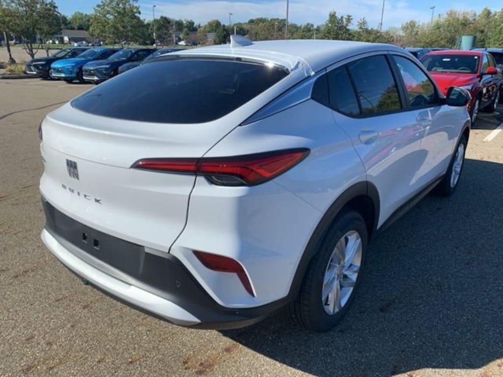 New 2026 Buick Envista Preferred SUV