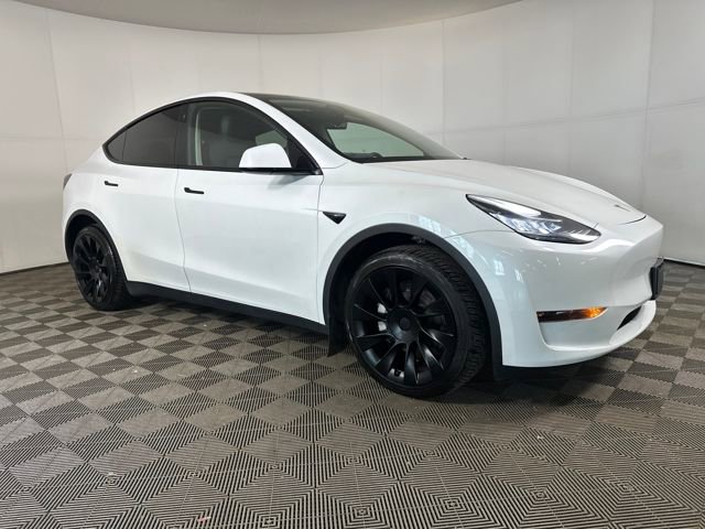 Used 2023 Tesla Model Y Long Range with VIN 7SAYGDEE8PA056550 for sale in North Canton, OH