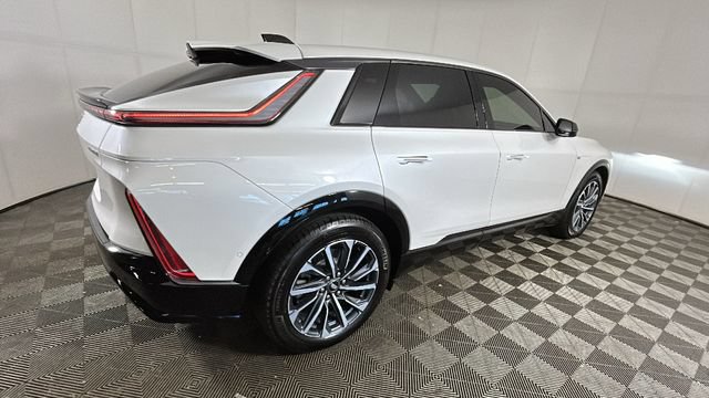 Used 2024 Cadillac LYRIQ Sport 2 with VIN 1GYKPVRK5RZ118103 for sale in North Canton, OH