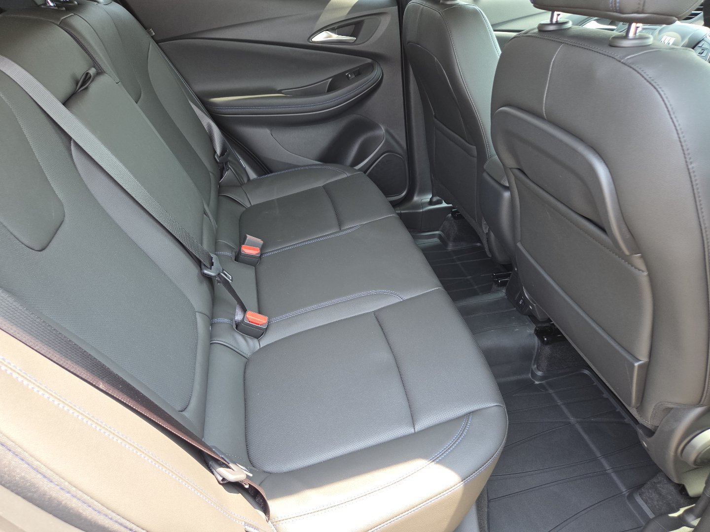 2026 Buick Encore GX Sport Touring - Photo 23