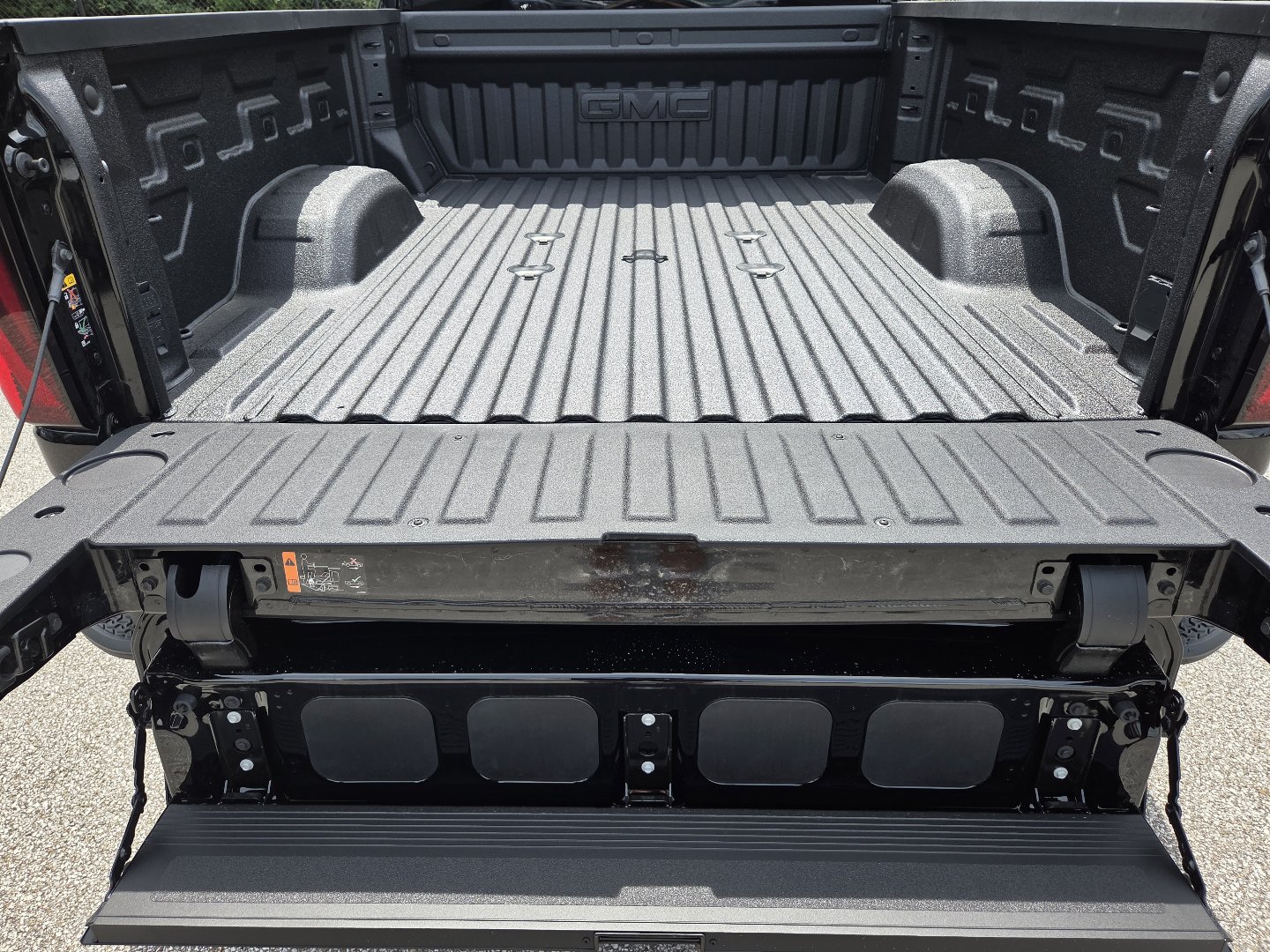 2026 GMC Sierra 2500HD Denali - Photo 25
