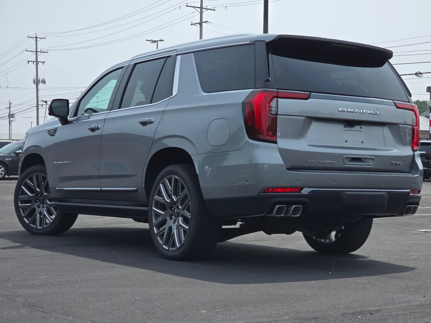 2026 GMC Yukon Denali Ultimate - Photo 22