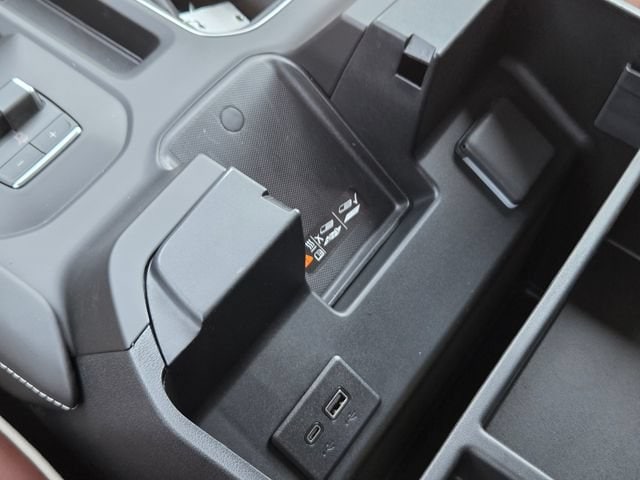 2026 GMC Sierra 2500HD Denali Ultimate - Photo 36