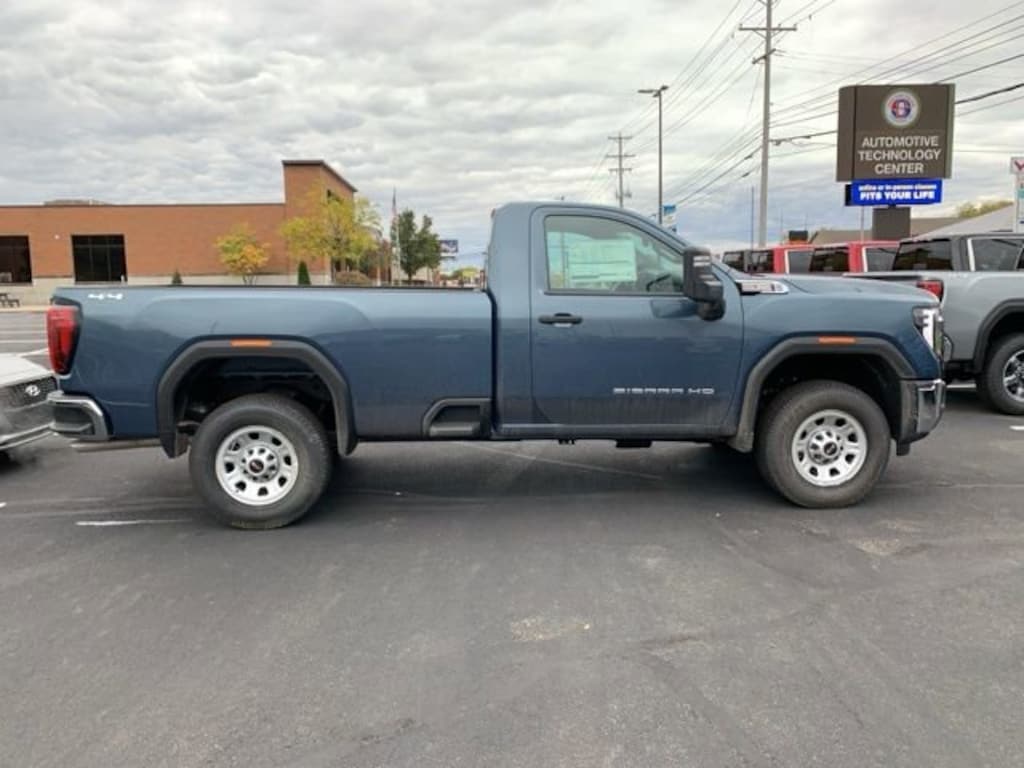 New 2025 GMC Sierra 2500 HD Pro Truck