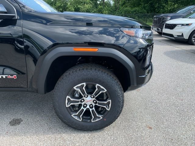 2025 Gmc Canyon AT4 photo 2