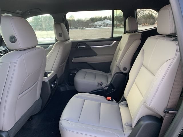 2026 GMC Acadia Elevation - Photo 25
