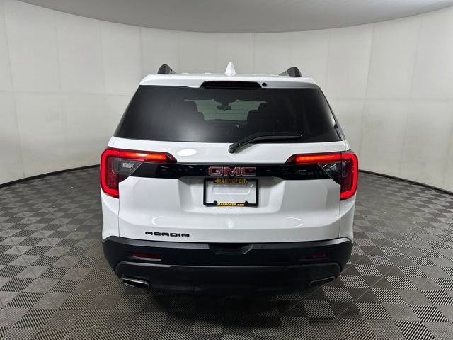 2023 Gmc Acadia SLE photo 2