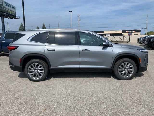 2026 Buick Enclave Preferred photo 2