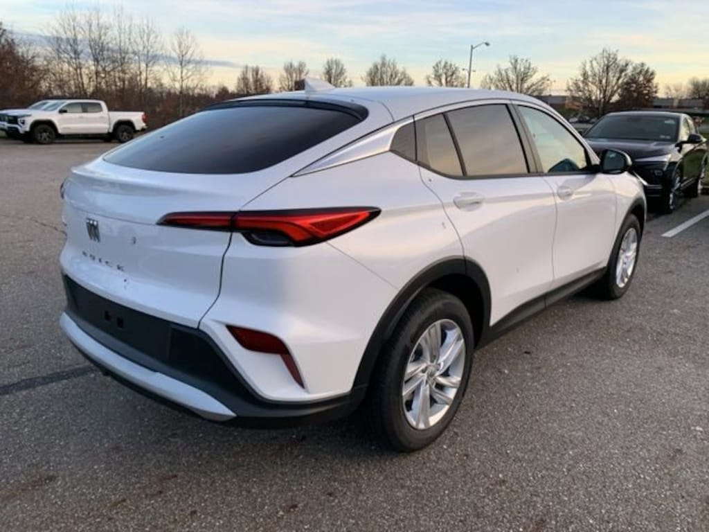 New 2026 Buick Envista Preferred SUV