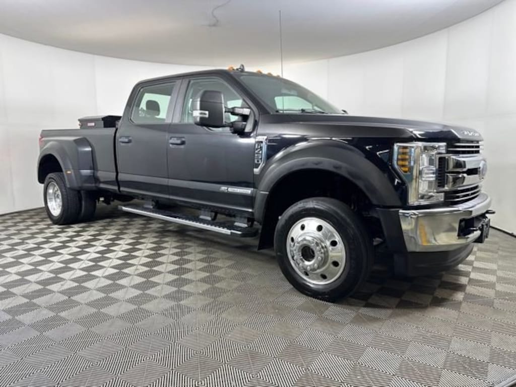 Used 2019 Ford Super Duty F-450 DRW XL Truck Crew Cab