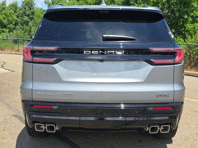 2026 GMC Acadia Denali Ultimate - Photo 16