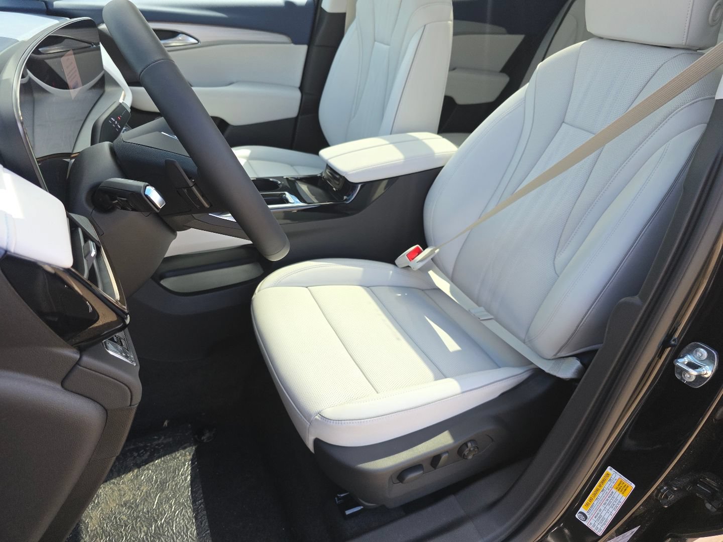 2026 Buick Envision Avenir - Photo 24