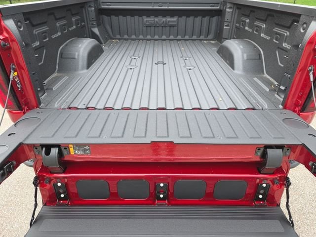 2026 GMC Sierra 2500HD SLT - Photo 23