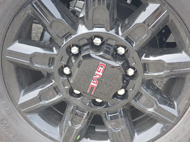 2026 GMC Sierra 2500HD AT4 - Photo 11