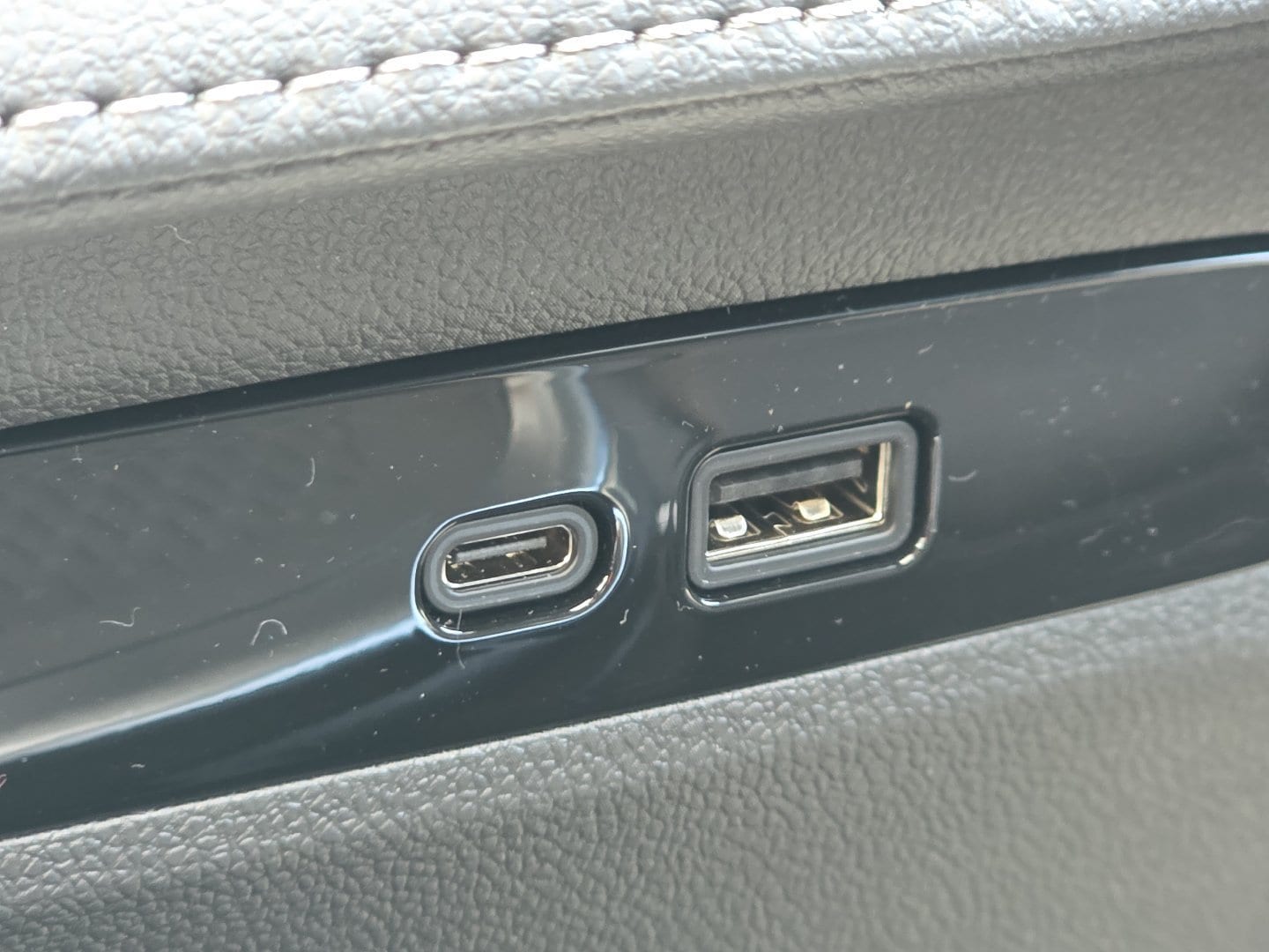 2026 Buick Enclave Sport Touring - Photo 36