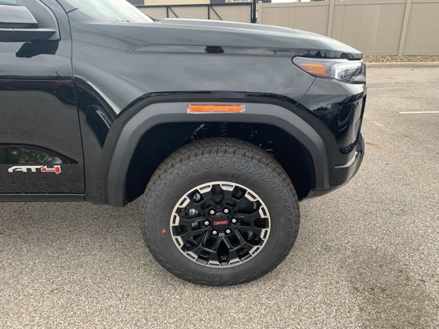 2026 Gmc Canyon AT4 photo 2