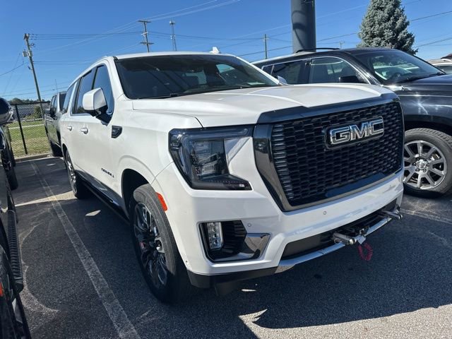 2024 Gmc Yukon XL Denali Ultimate photo 2