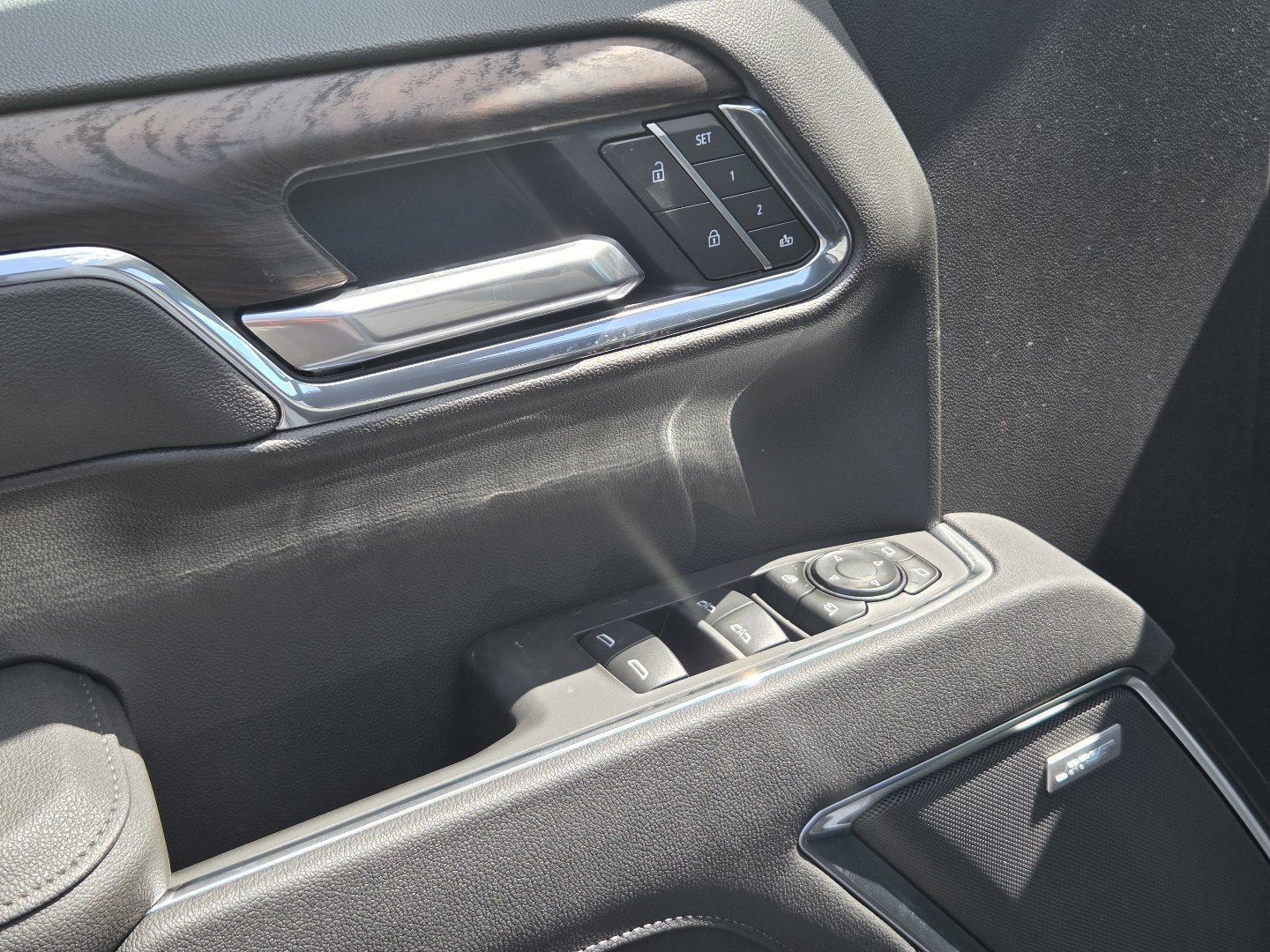2026 GMC Sierra 1500 SLT - Photo 31