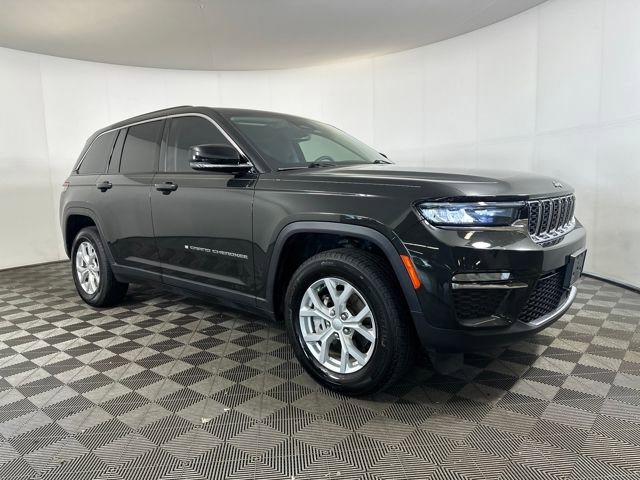 2023 Jeep Grand Cherokee Limited photo 2