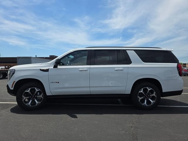 2026 GMC Yukon XL AT4 Ultimate - Photo 14