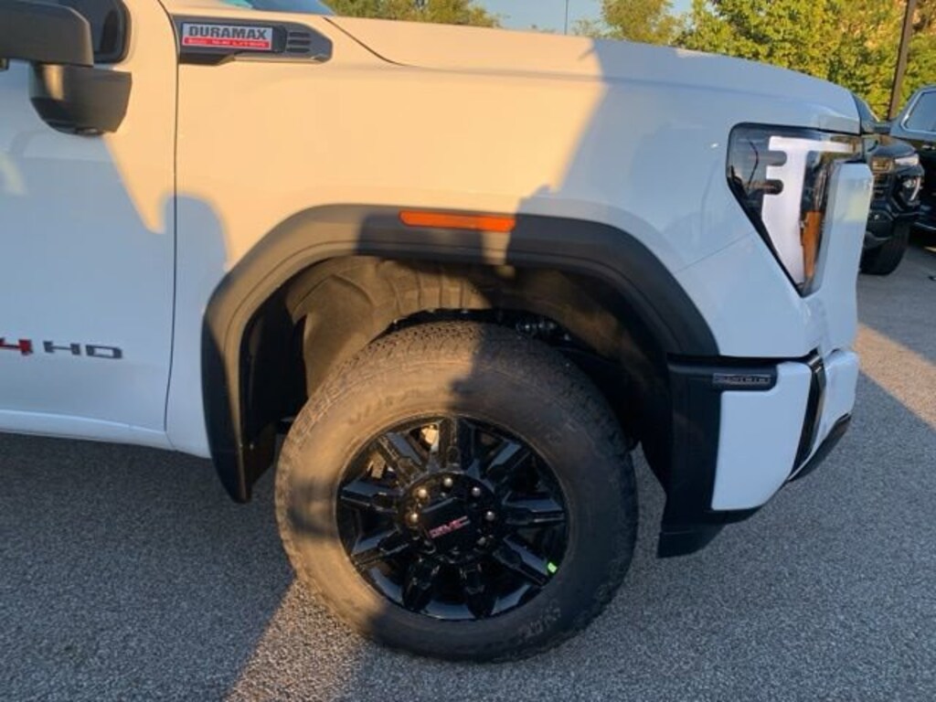 New 2026 GMC Sierra 2500 HD AT4 Truck