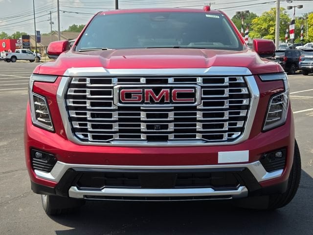 2026 GMC Yukon Denali - Photo 12