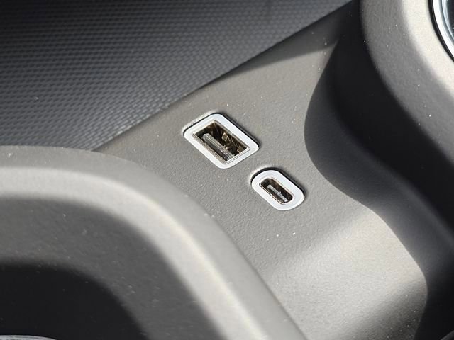 2026 GMC Sierra 3500HD AT4 - Photo 39