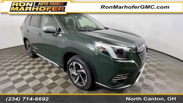 2022 Subaru Forester Touring's photo