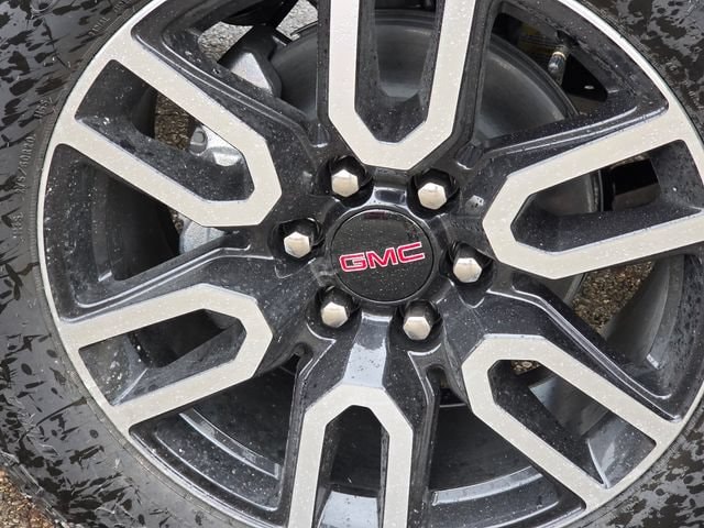 2026 GMC Sierra 1500 AT4 - Photo 11
