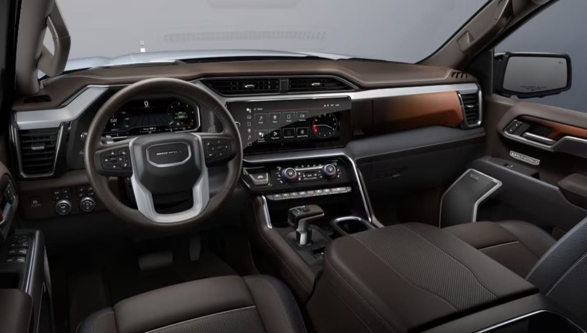 gmc sierra int.png