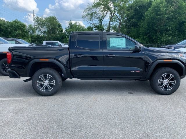 2025 Gmc Canyon AT4 photo 3