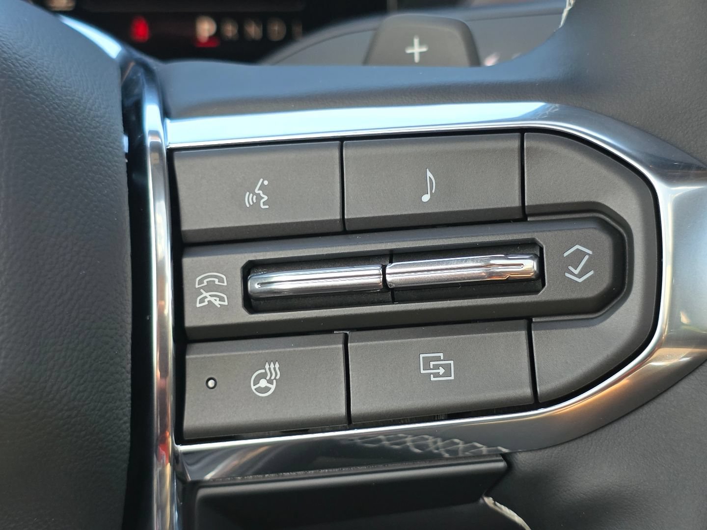 2026 GMC Acadia Denali Ultimate - Photo 28