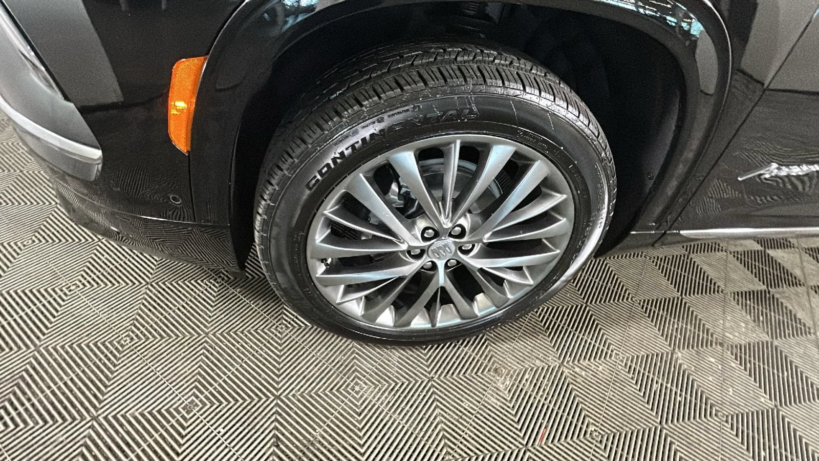 2026 Buick Enclave Avenir - Photo 10