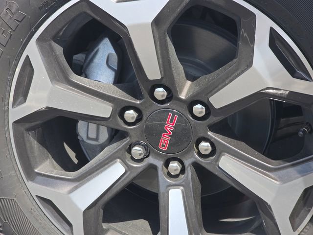 2026 GMC Yukon XL AT4 Ultimate - Photo 11