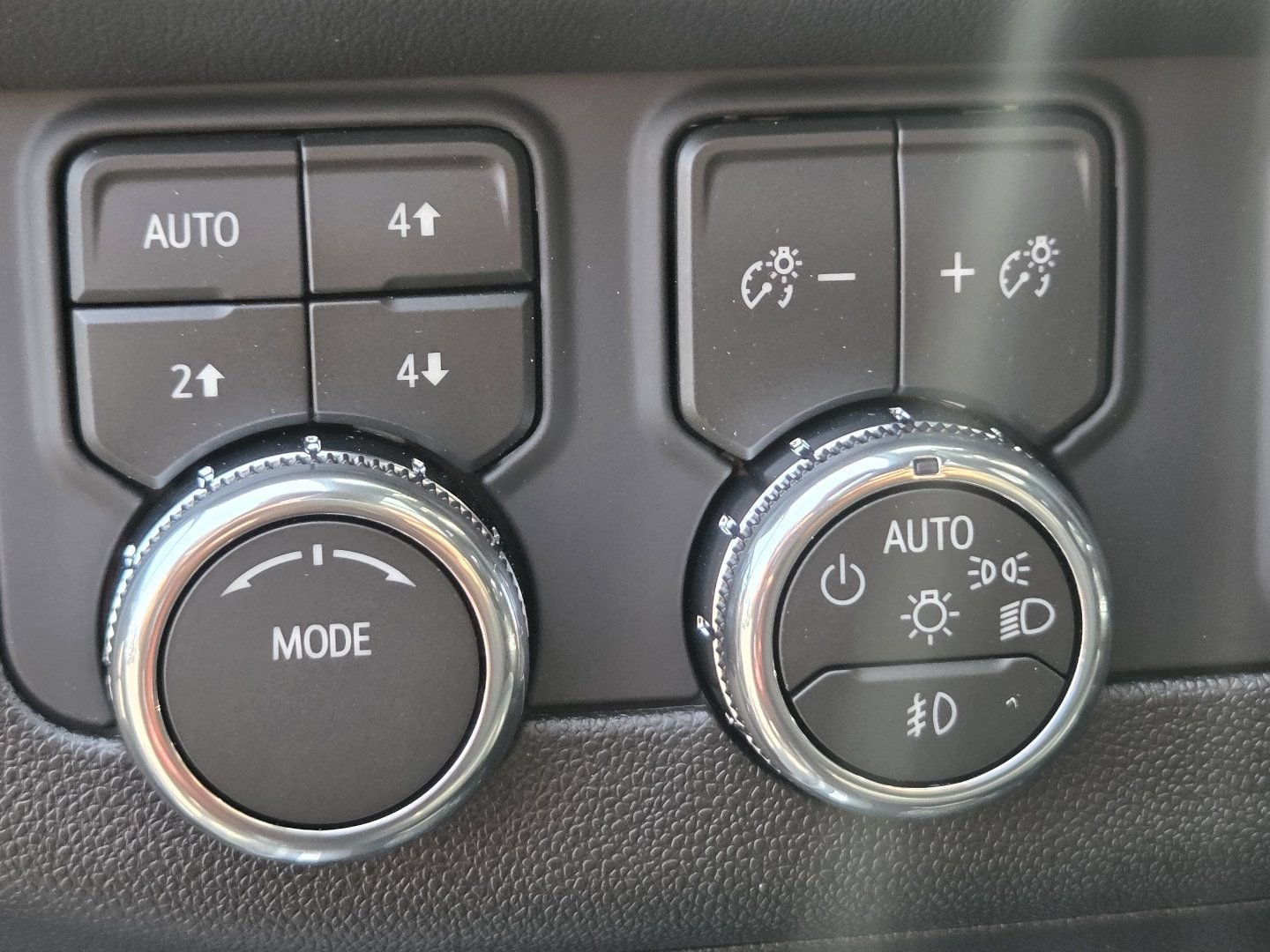 2026 GMC Yukon Elevation - Photo 32
