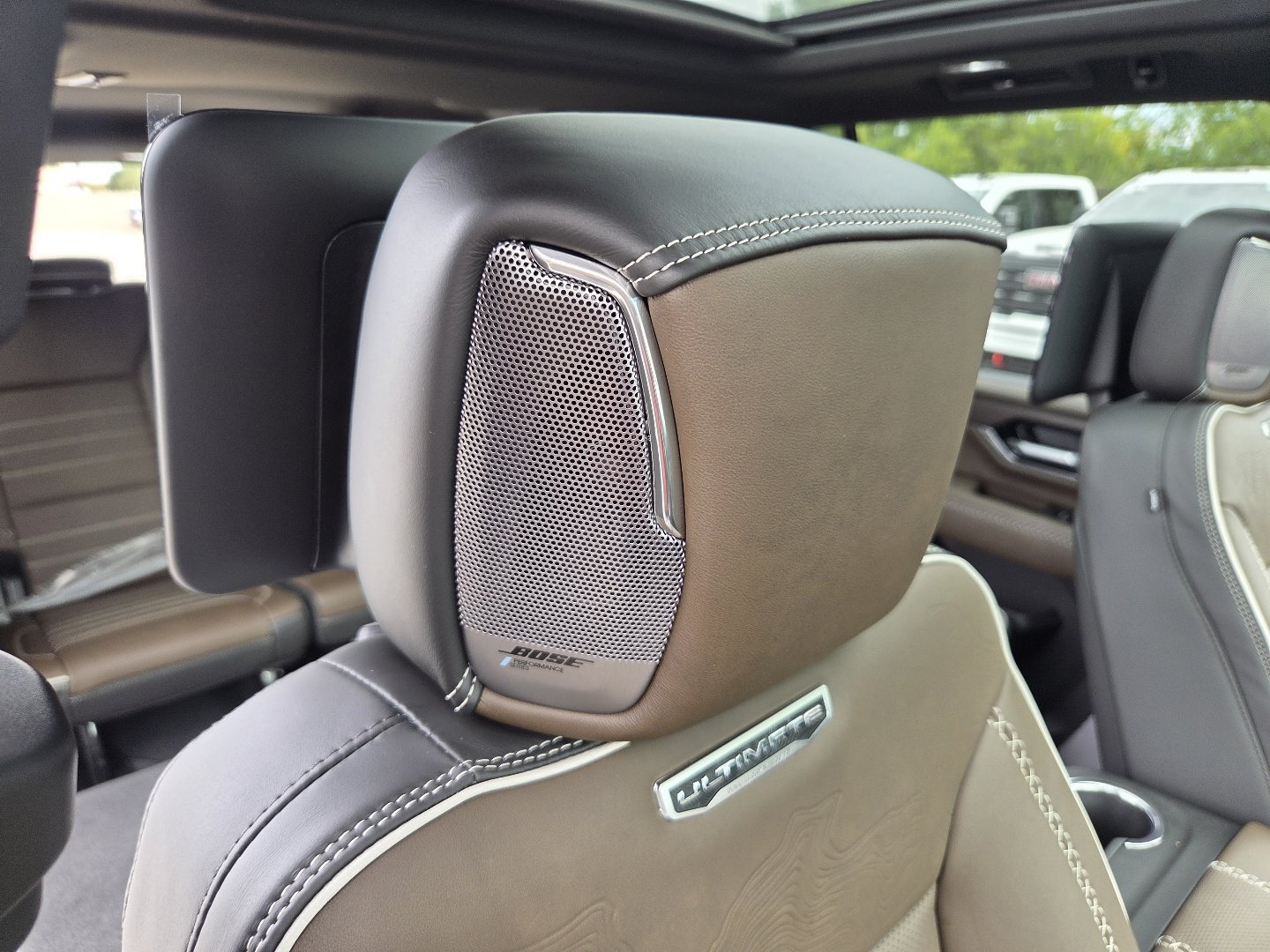 2027 GMC Yukon XL Denali Ultimate - Photo 31