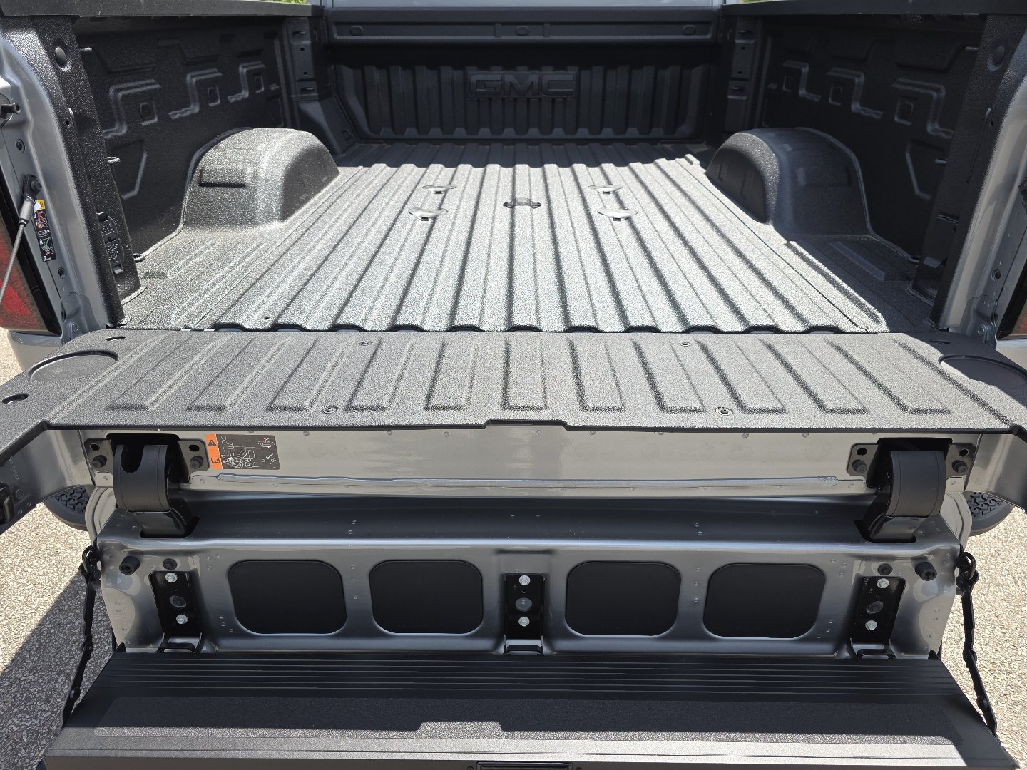 2026 GMC Sierra 2500HD Denali - Photo 25