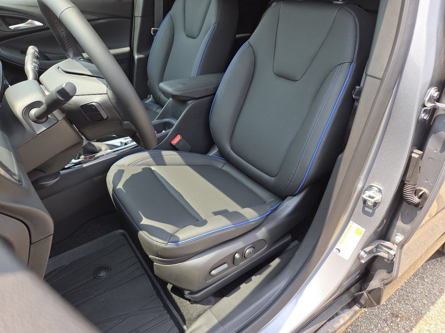 2026 Buick Encore GX Sport Touring - Photo 27