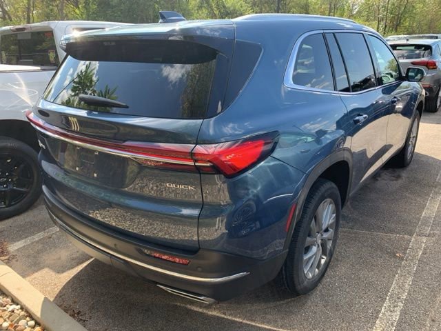 2026 Buick Enclave Preferred photo 4