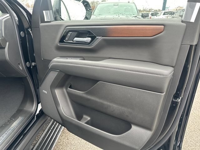 2026 GMC Yukon XL Denali - Photo 29