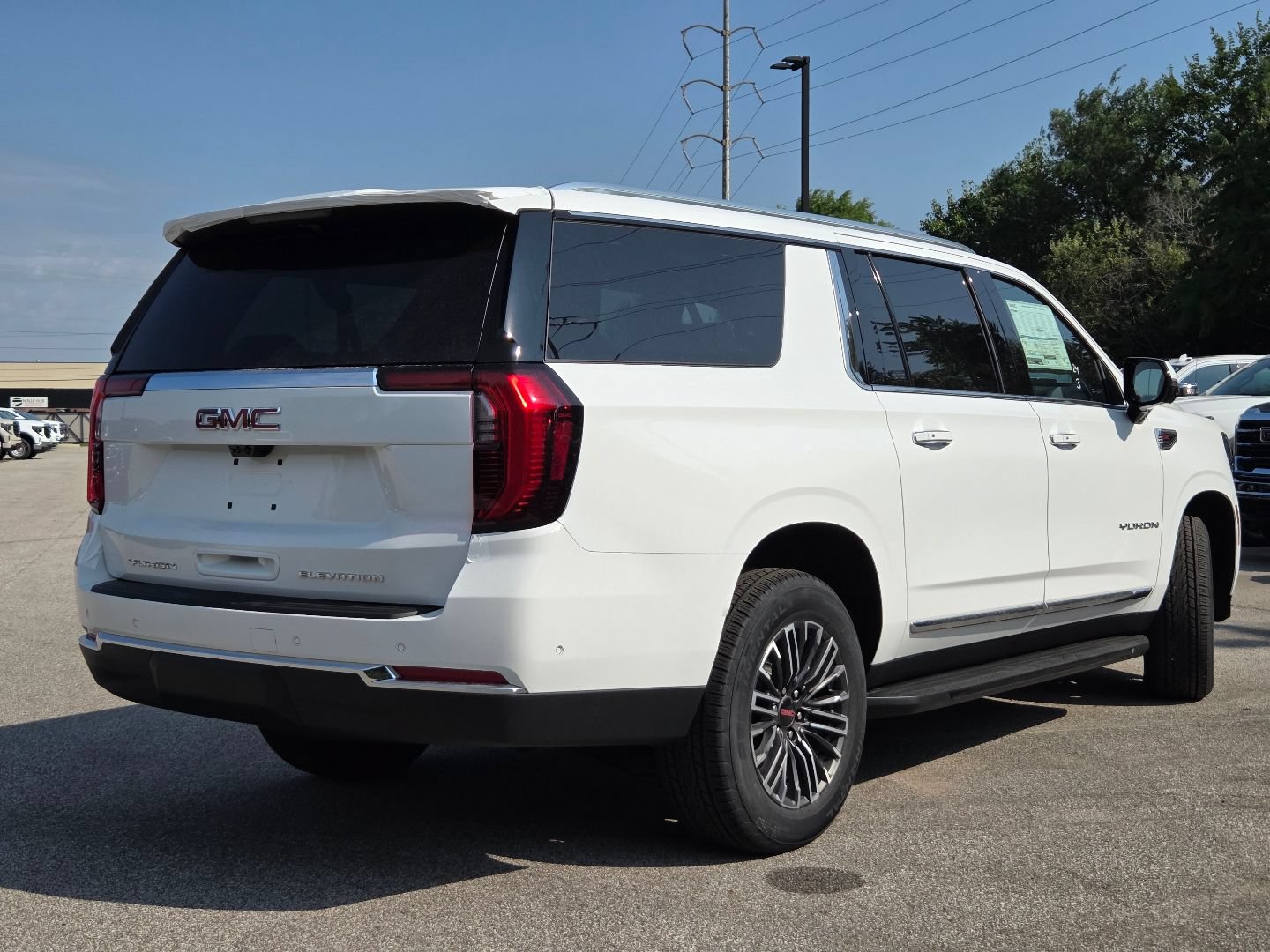 2026 GMC Yukon XL Elevation - Photo 20