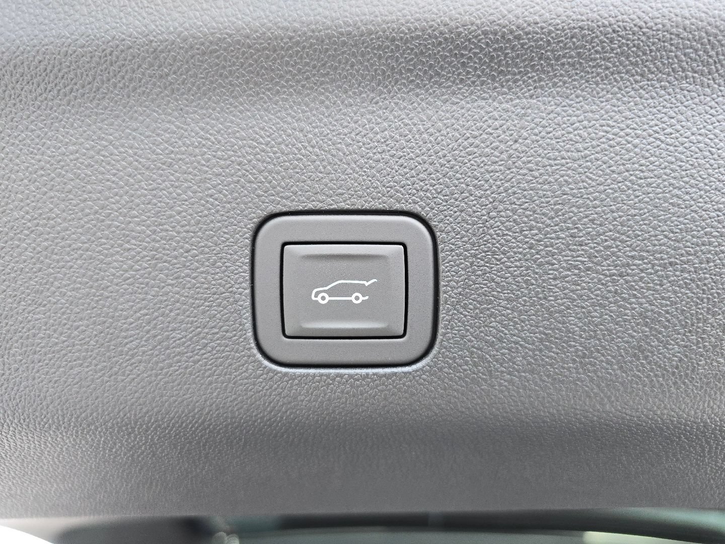 2026 GMC Yukon Elevation - Photo 24