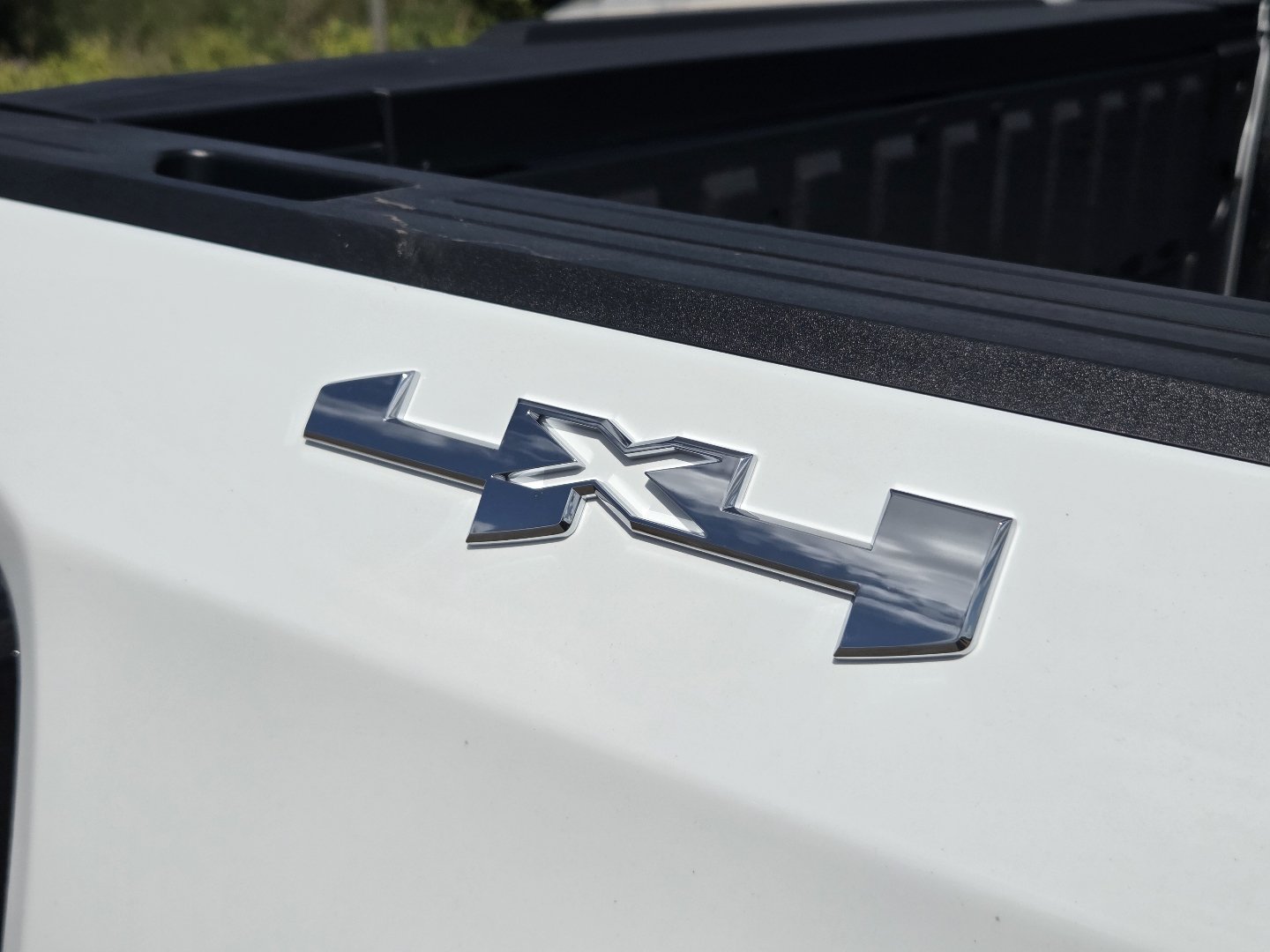 2026 GMC Sierra 1500 SLT - Photo 22