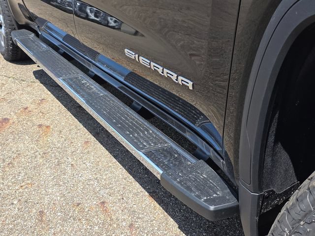 2026 GMC Sierra 1500 SLT - Photo 22