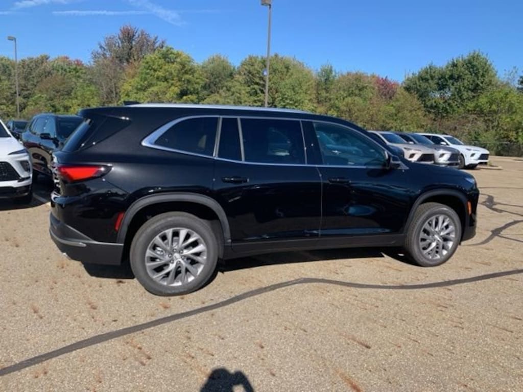 New 2026 Buick Enclave Preferred SUV