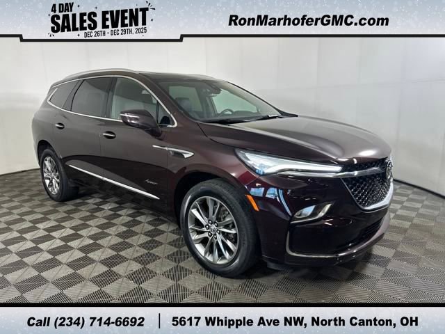 2024 Buick Enclave Avenir's photo