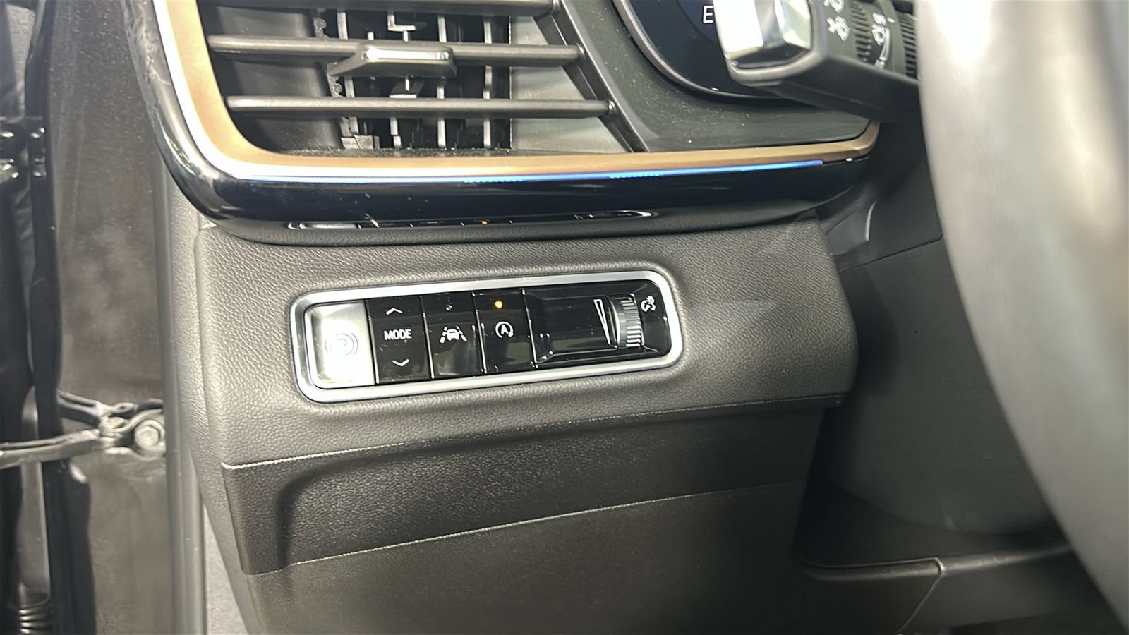 2026 Buick Envision Sport Touring - Photo 22