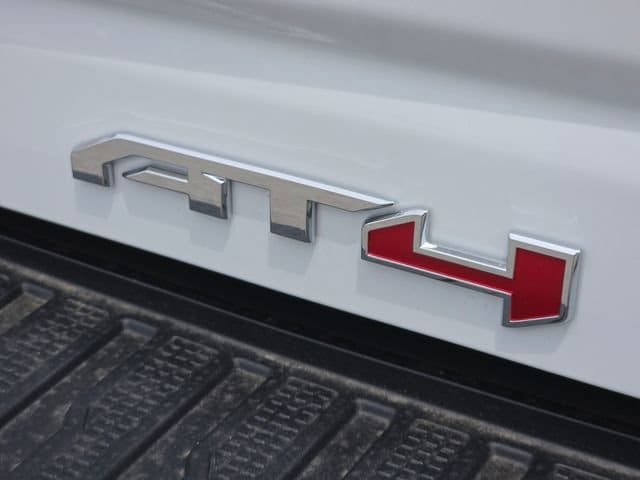 2026 GMC Sierra 2500HD AT4 - Photo 20